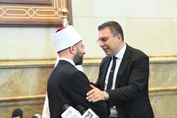 WhatsApp Image 2025-12-01 at 5.32.03 PM (2)